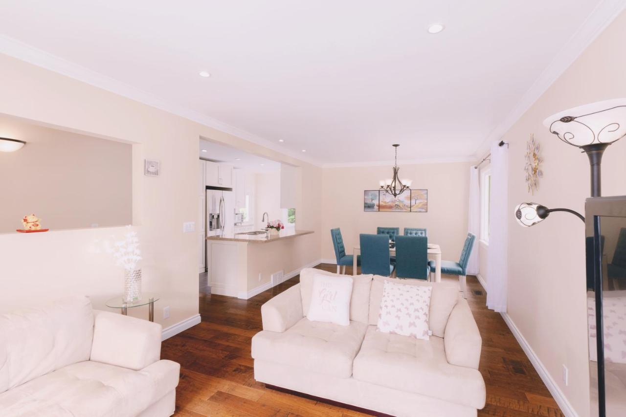 Lovely 3 Bedroom Port Moody Spacious Home 6 People Free Parking Экстерьер фото